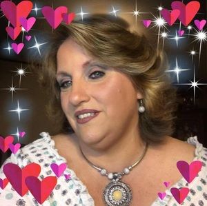 Meet your Posher, Christy